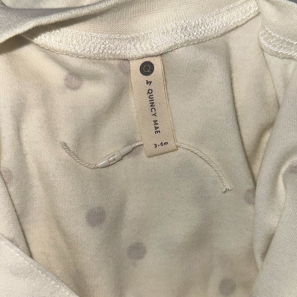 NWOT Quincy Mae 100% Organic Cotton Gender Neutral Oranges Zip One Piece 3-6 M - Picture 3 of 7